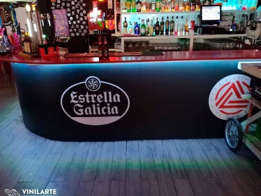 Trabajo de mobiliario y carpintería de Vinilarte (2)