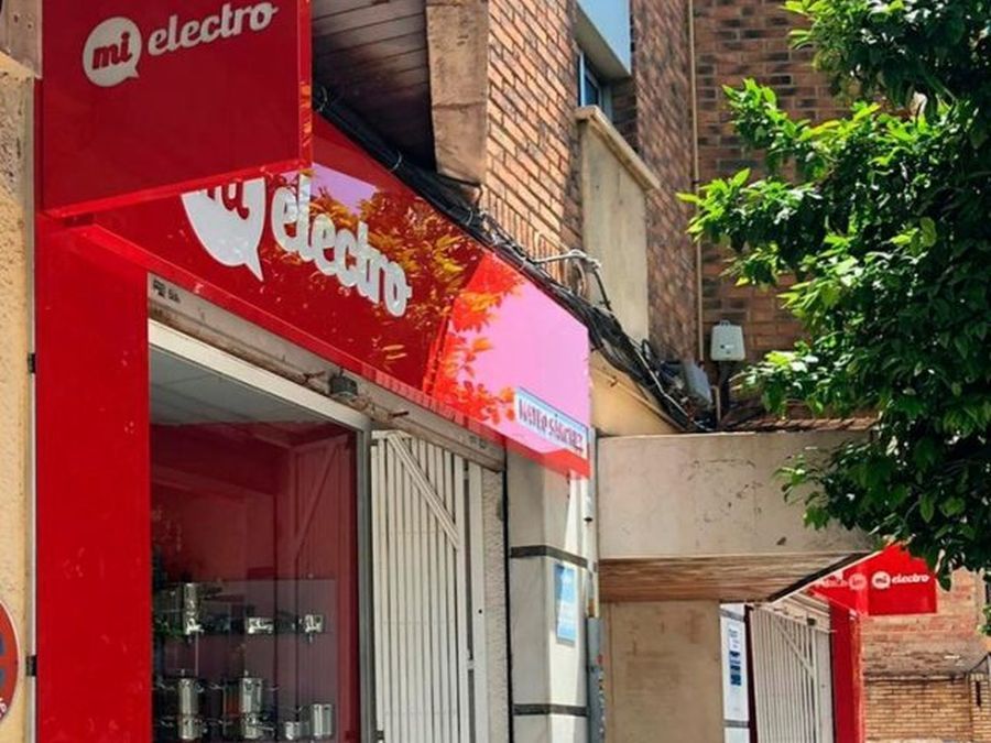 Trabajo de rotulación de franquicias de Vinilarte (8)