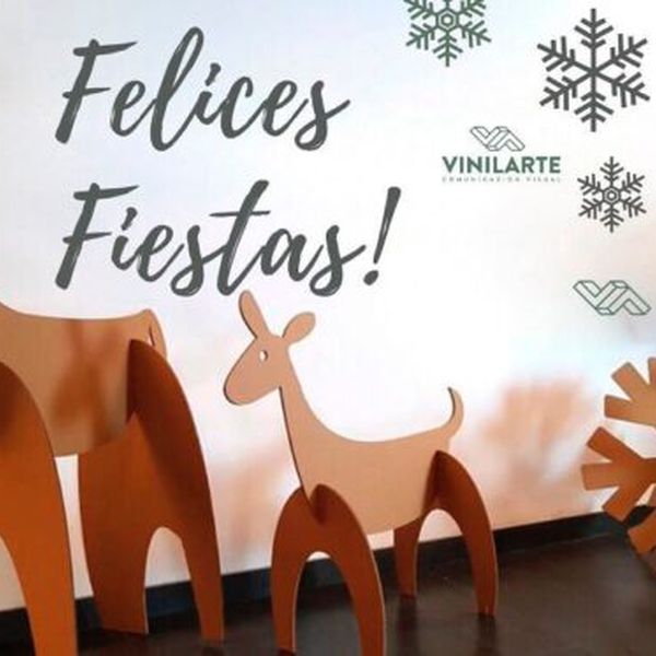 Trabajo de rotulación y comunicación visual de Vinilarte